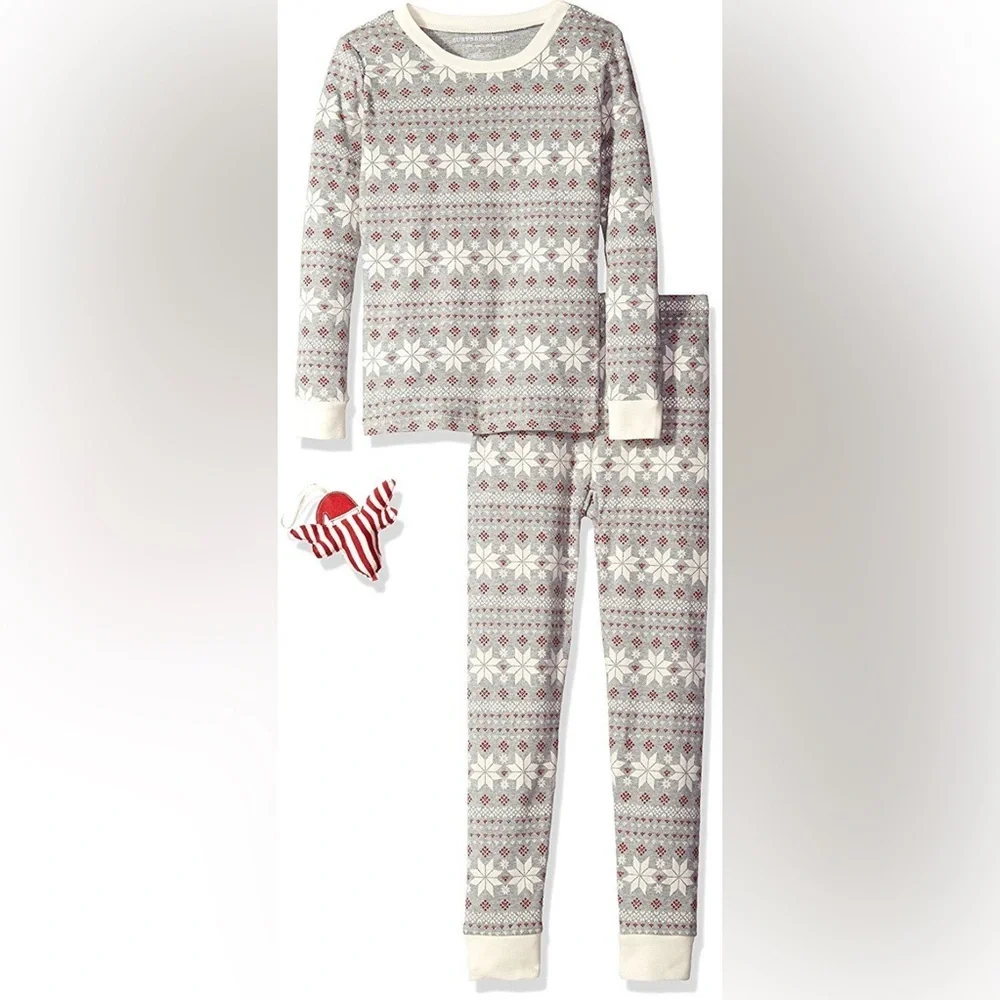 NWT - Burt’s Bees Snowflake Christmas Pajamas - 3T (unisex)